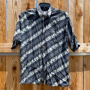 Vintage Hawaiian Button Shirt